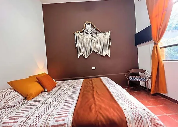 Siwo Art Hotel 2*